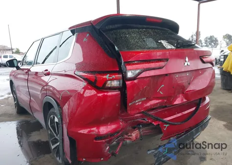 2022 Mitsubishi Outlander Es 2.5 2Wd z USA, uszkodzony, nr VIN JA4J3TA84NZ002588